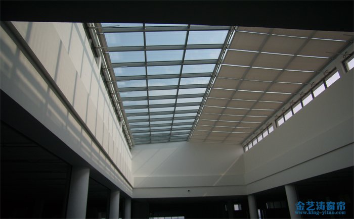 什么是FCS折疊式天棚簾?佛山折疊式天棚簾廠家推薦 天棚簾