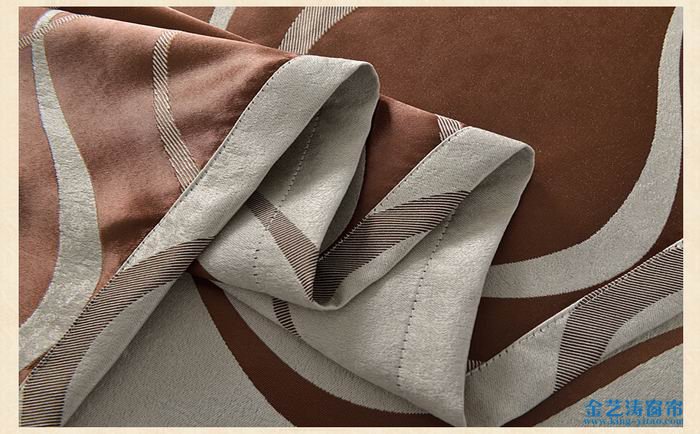 卷簾窗簾價(jià)格各異 金藝濤窗簾網(wǎng)傳授卷簾窗簾清洗術(shù) 布藝簾