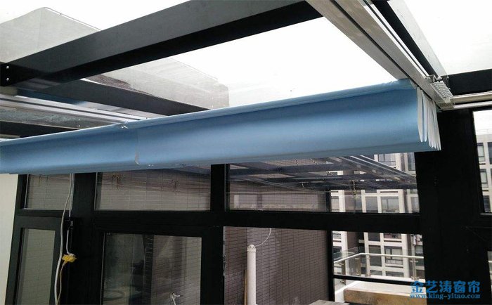 陽光房遮陽窗簾方案三:頂部戶外天棚簾+立面戶外百葉簾